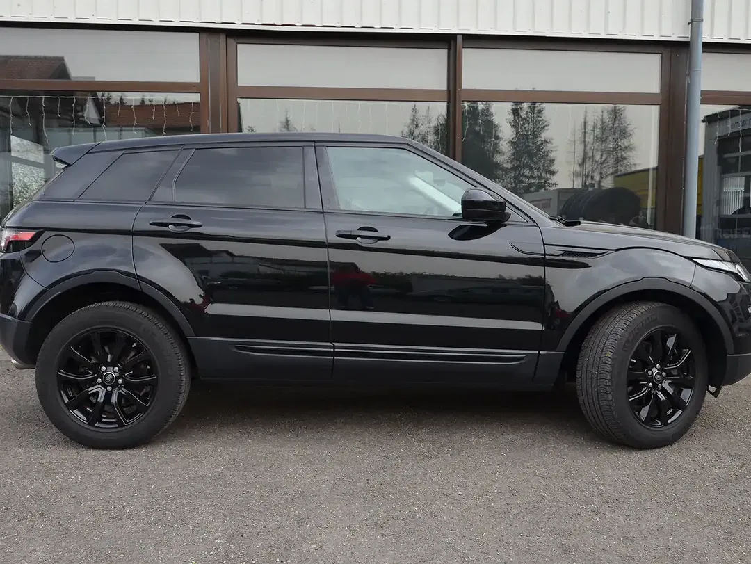 Land Rover Range Rover Evoque - Thumbnail 6