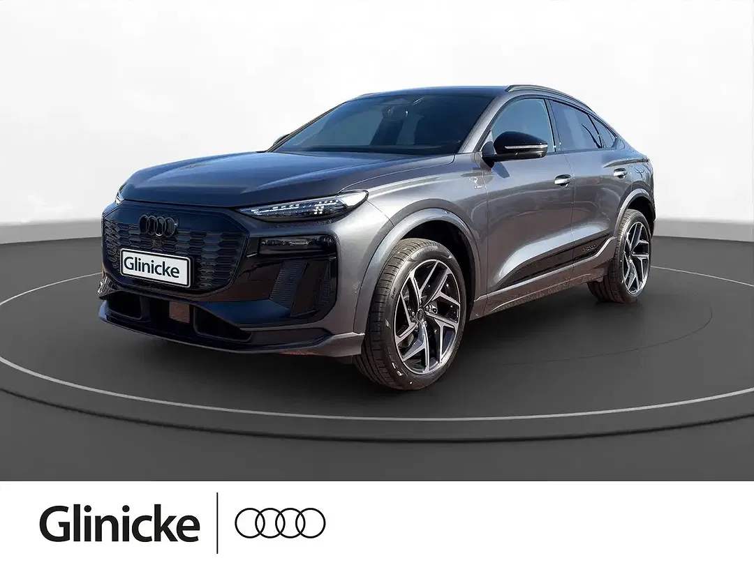 Audi Q6 e-tron - Thumbnail 1