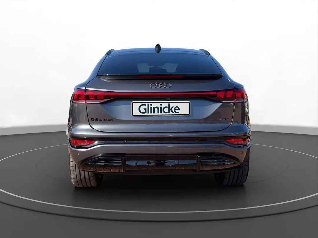 Audi Q6 e-tron - Thumbnail 9