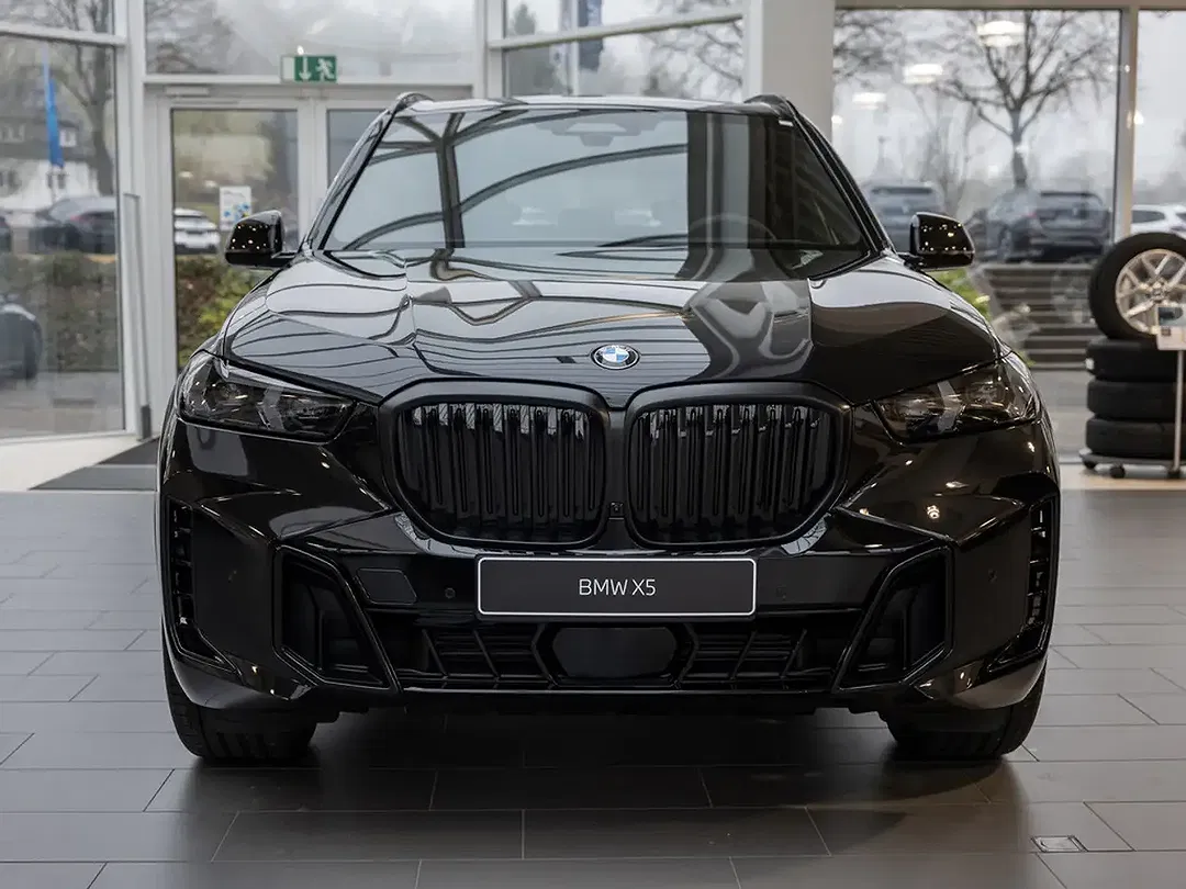 BMW X5 - Thumbnail 3
