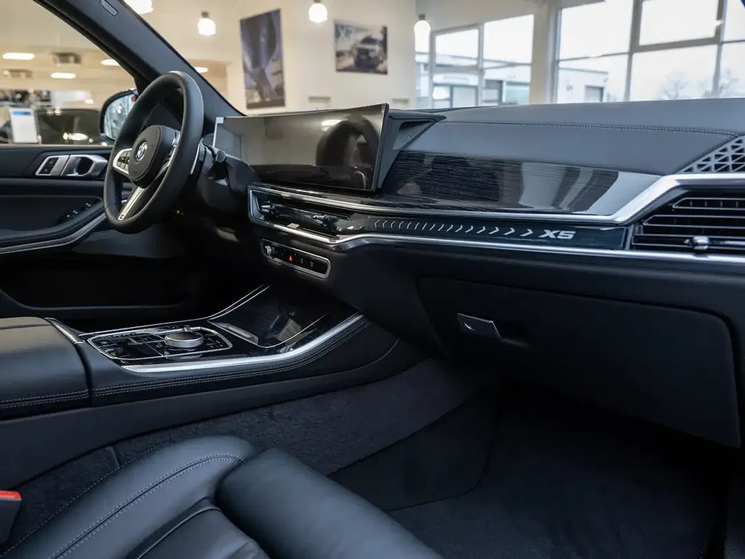 BMW X5 - Thumbnail 8