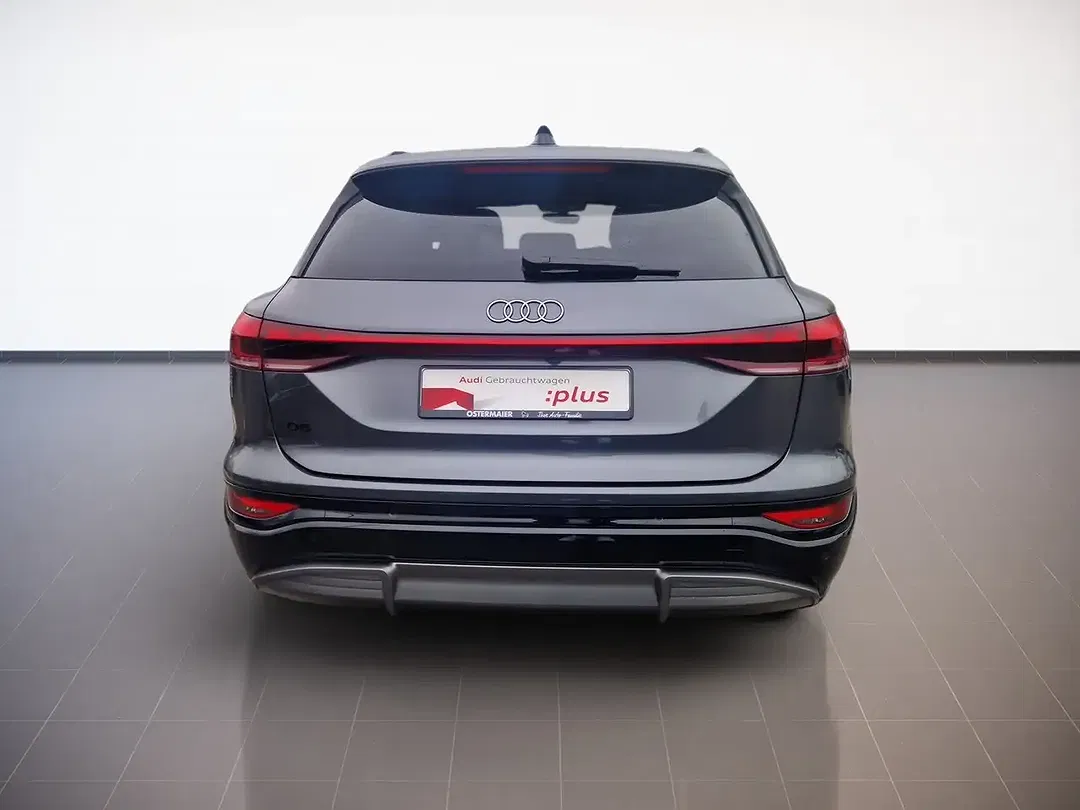 Audi Q6 e-tron - Thumbnail 4
