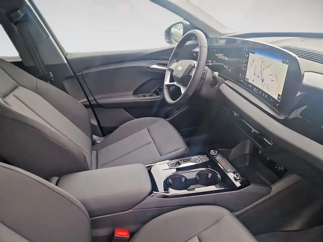 Audi Q6 e-tron - Thumbnail 8