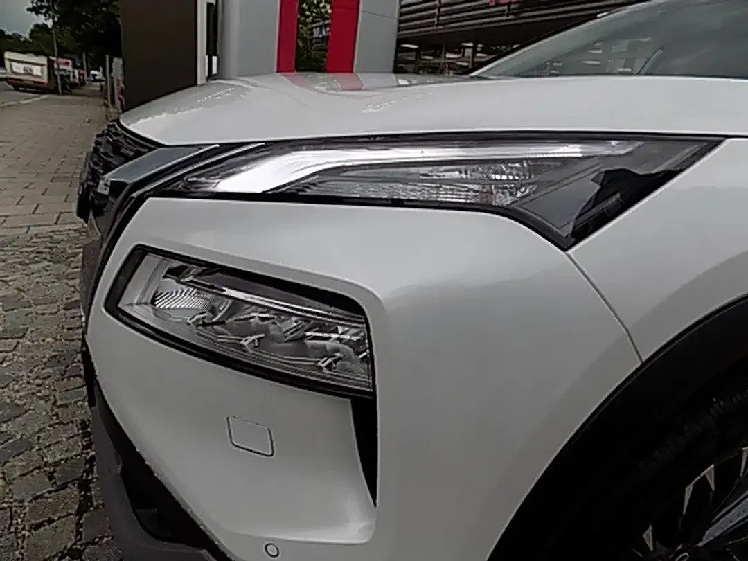 Nissan X-Trail - Thumbnail 8