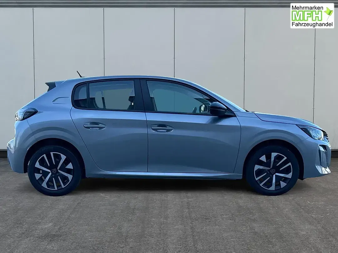 Peugeot 208 - Thumbnail 5