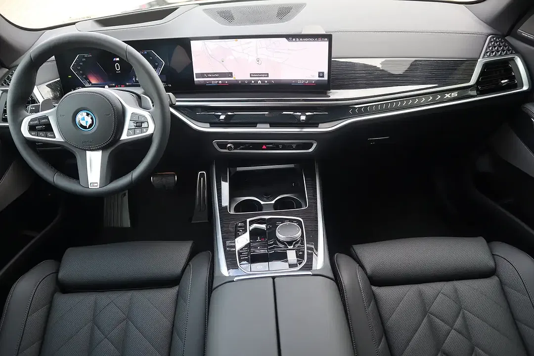 BMW X5 - Thumbnail 7