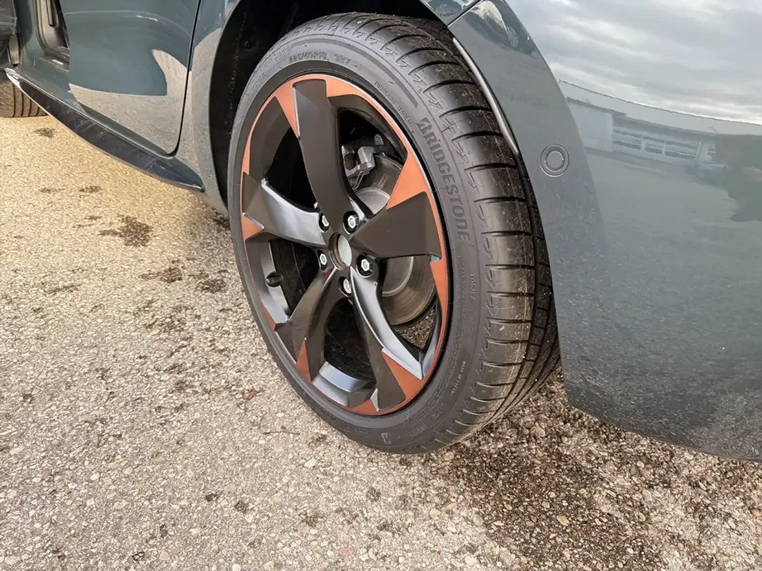 CUPRA Leon - Thumbnail 10