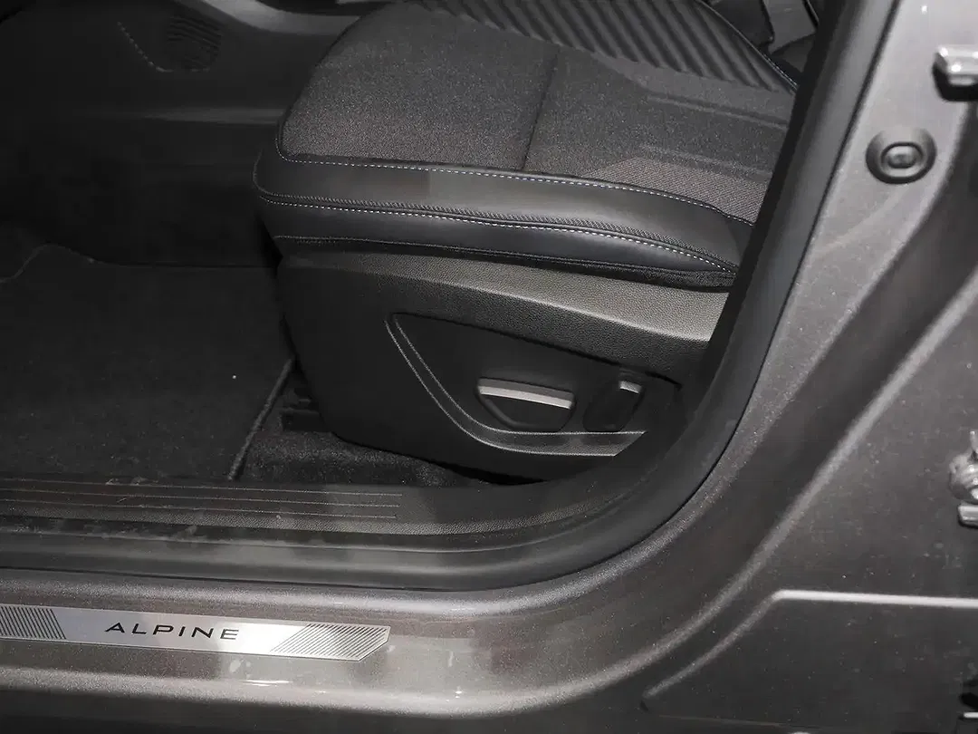 Renault Captur - Thumbnail 12