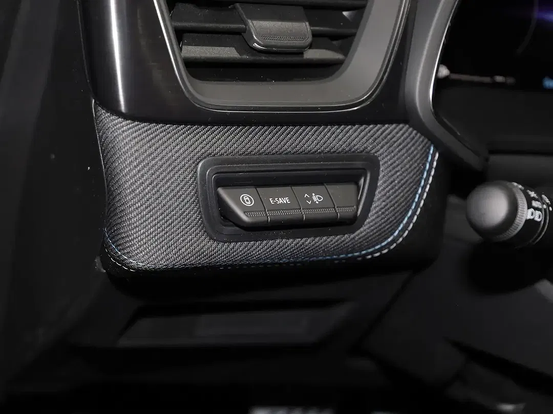 Renault Captur - Thumbnail 13