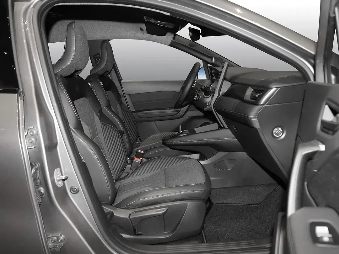Renault Captur - Thumbnail 4