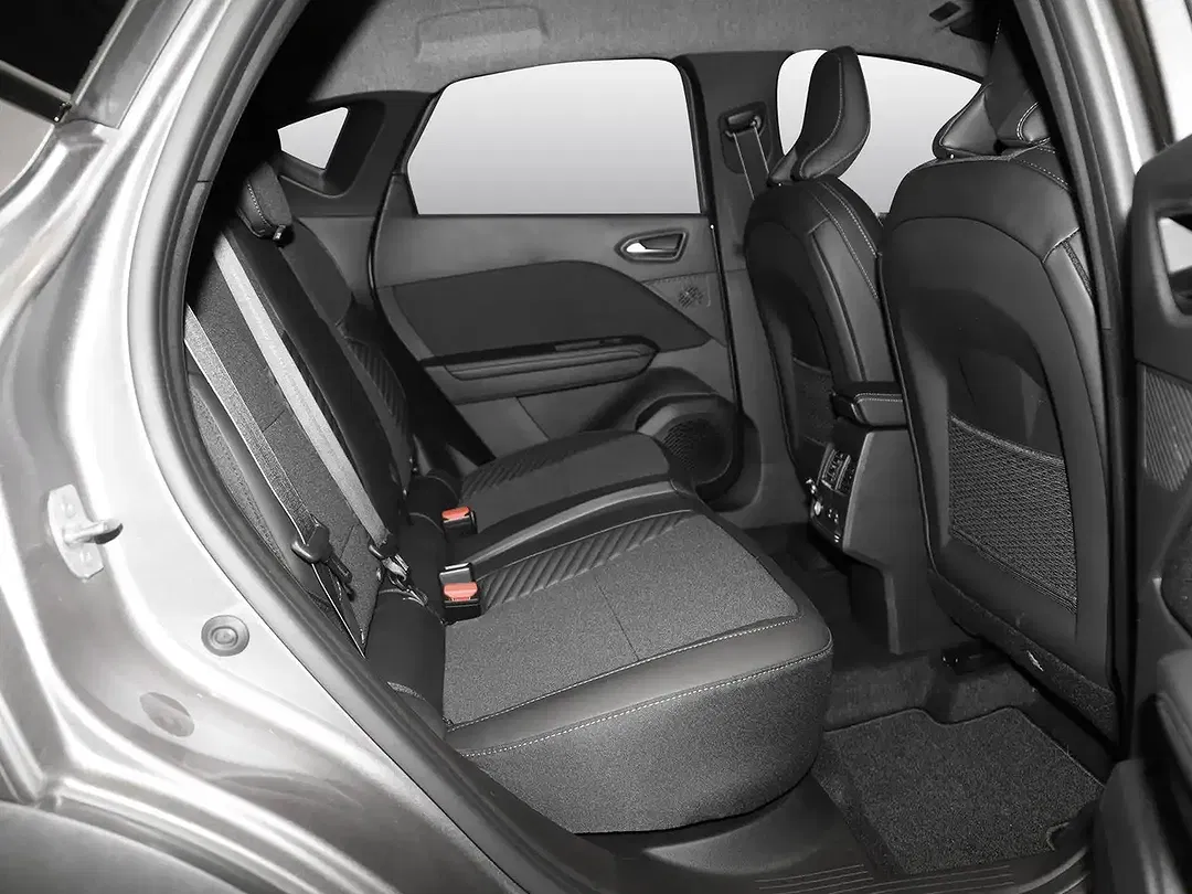 Renault Captur - Thumbnail 5