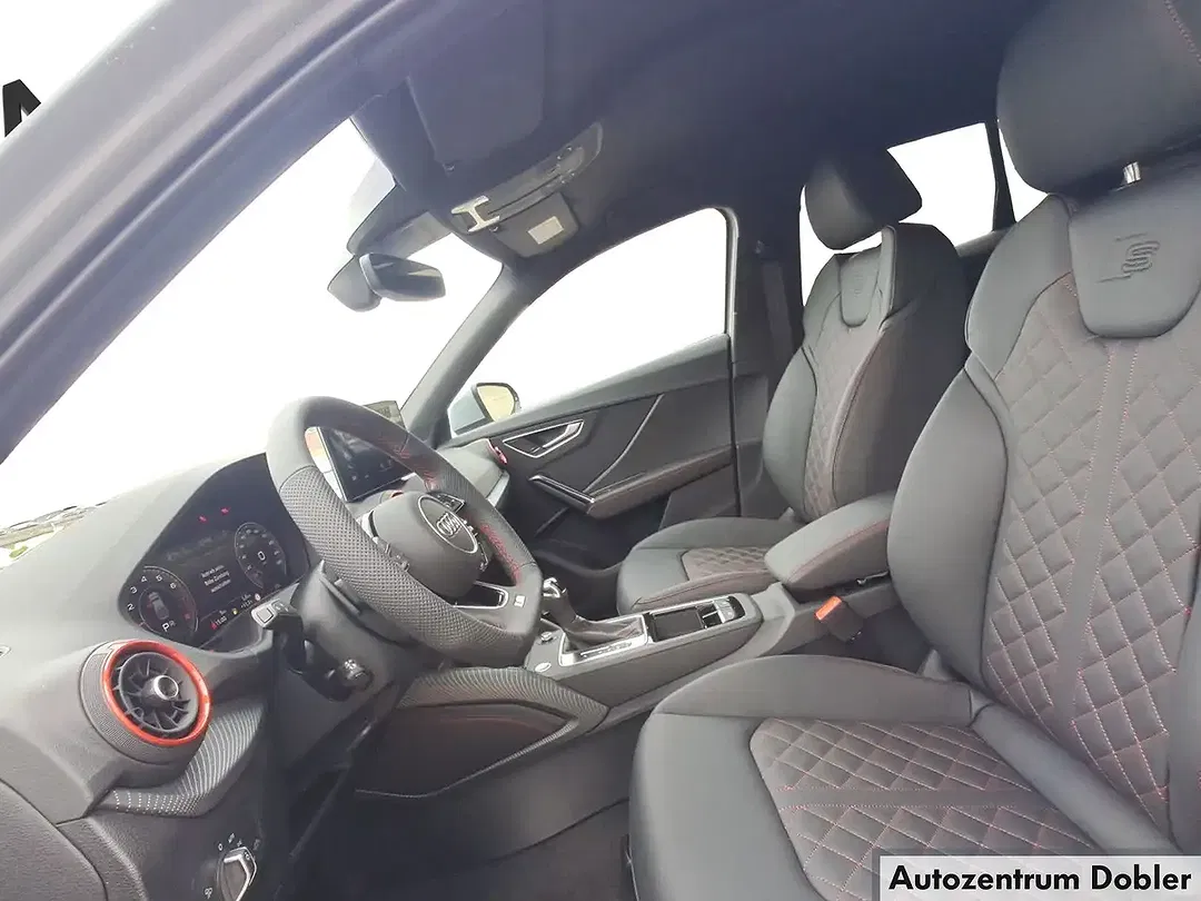 Audi Q2 - Thumbnail 12
