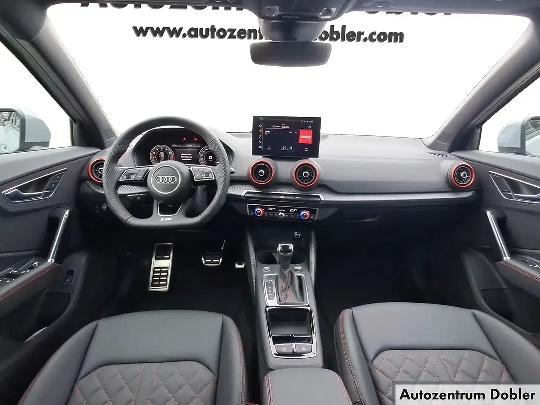 Audi Q2 - Thumbnail 13