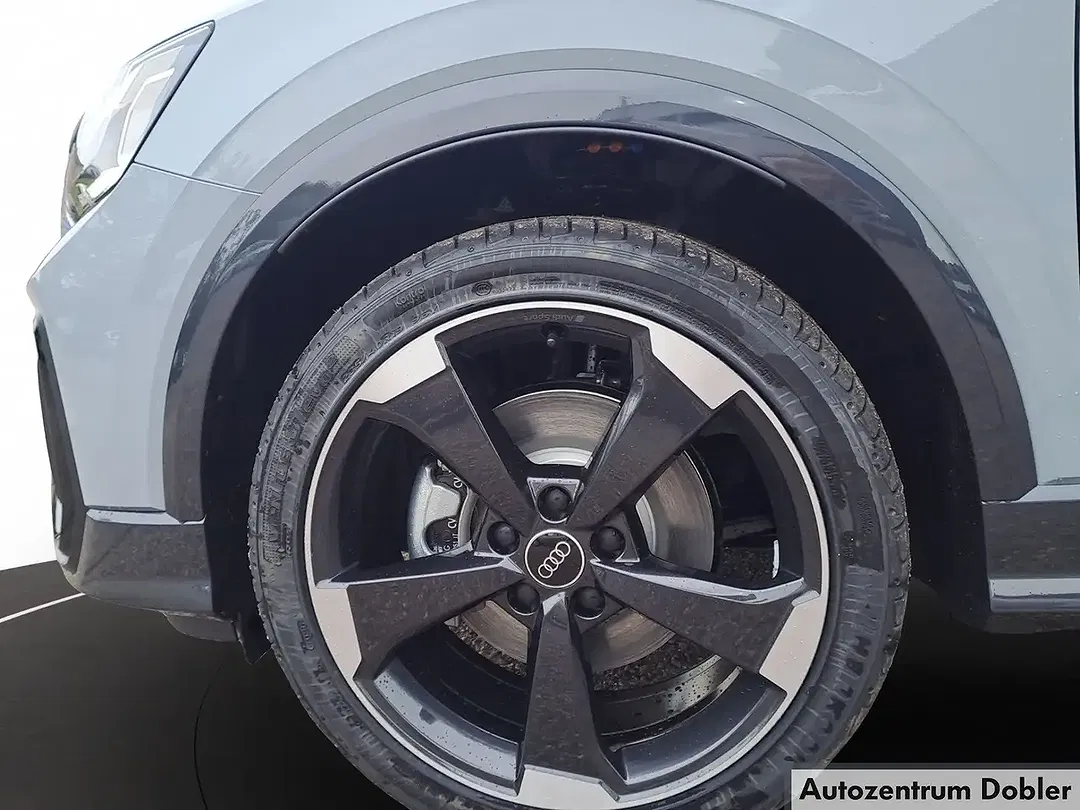 Audi Q2 - Thumbnail 5