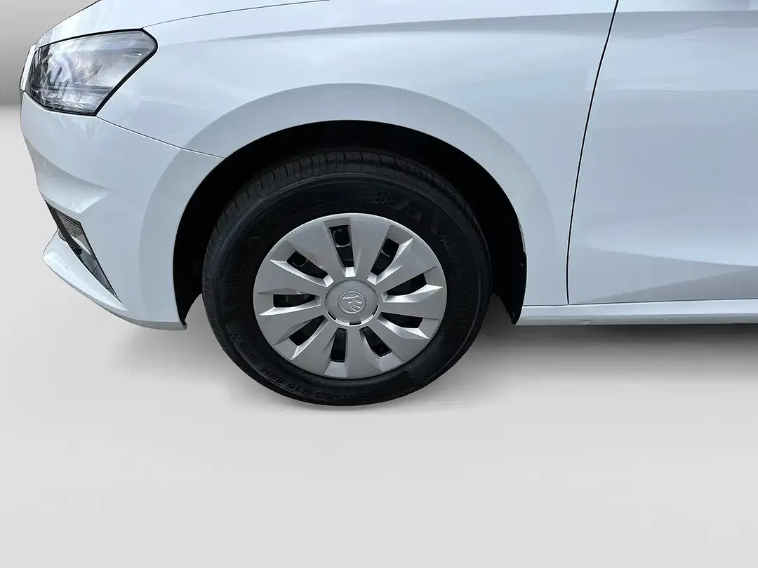 Skoda Fabia - Thumbnail 4