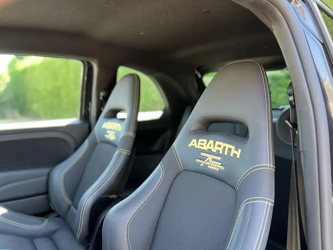 Abarth 695 - Thumbnail 15