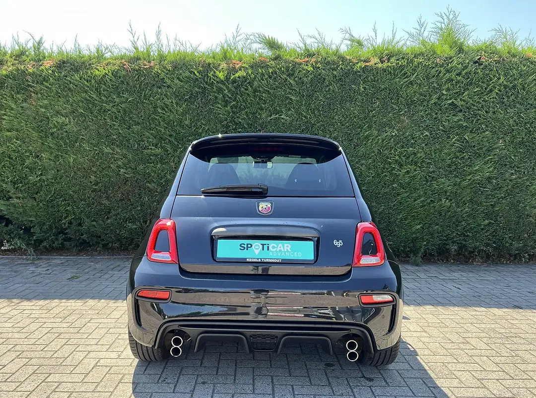 Abarth 695 - Thumbnail 6
