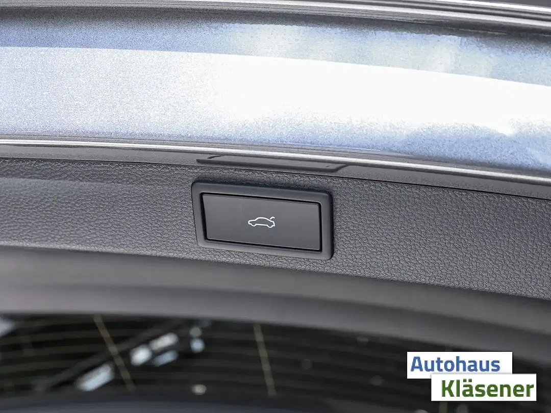 Skoda Karoq - Thumbnail 11