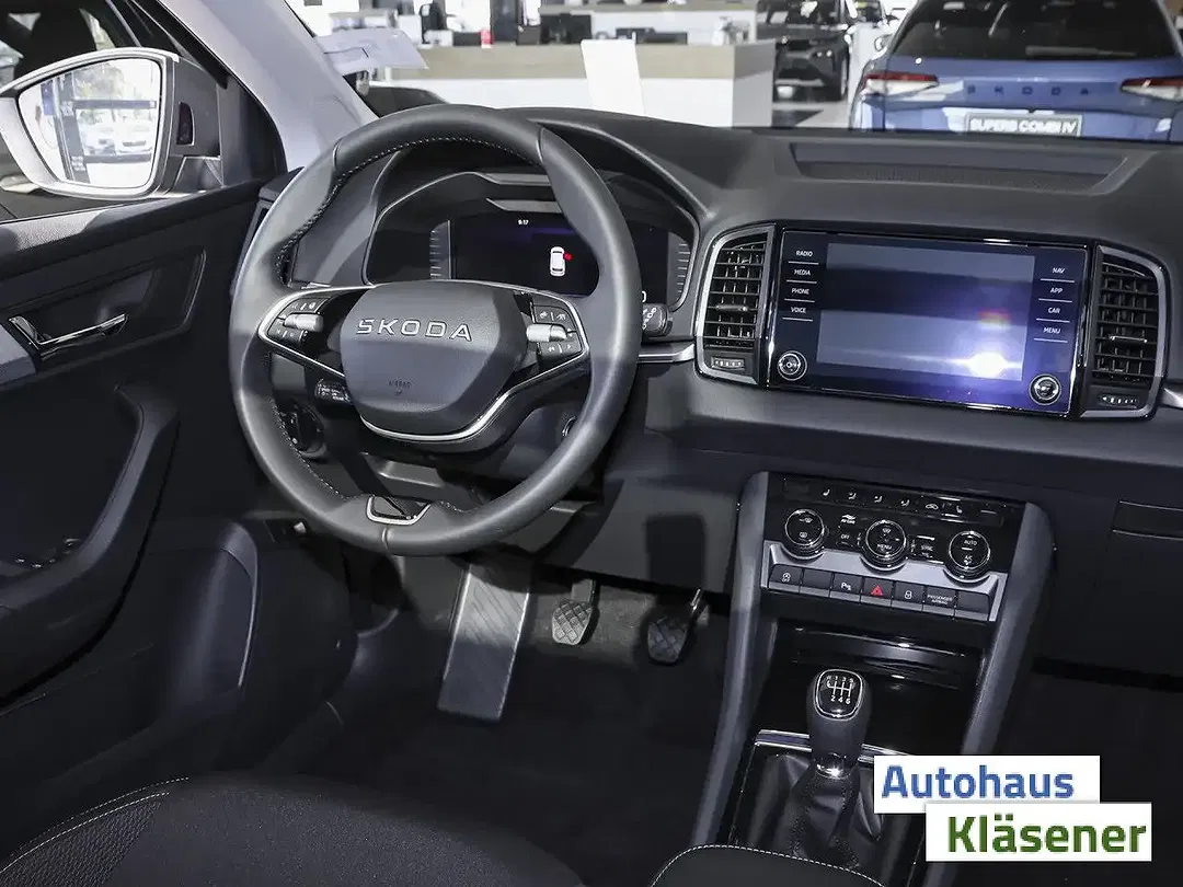 Skoda Karoq - Thumbnail 7
