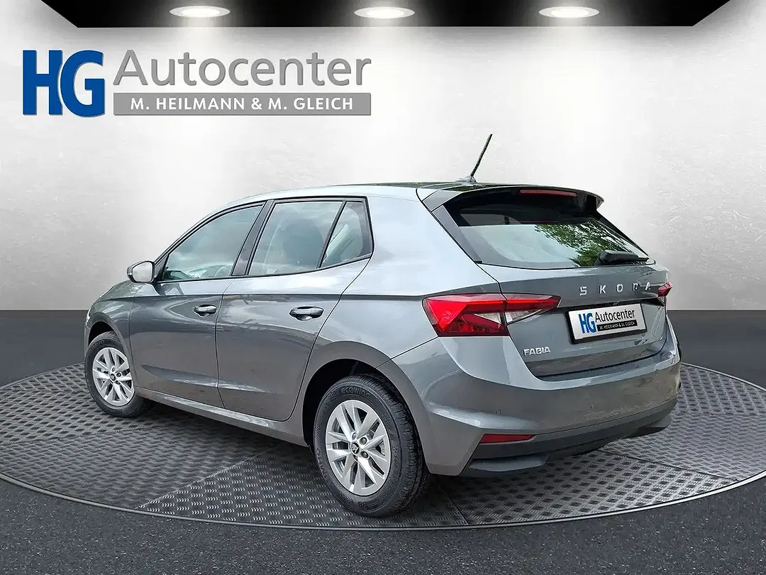 Skoda Fabia - Thumbnail 3