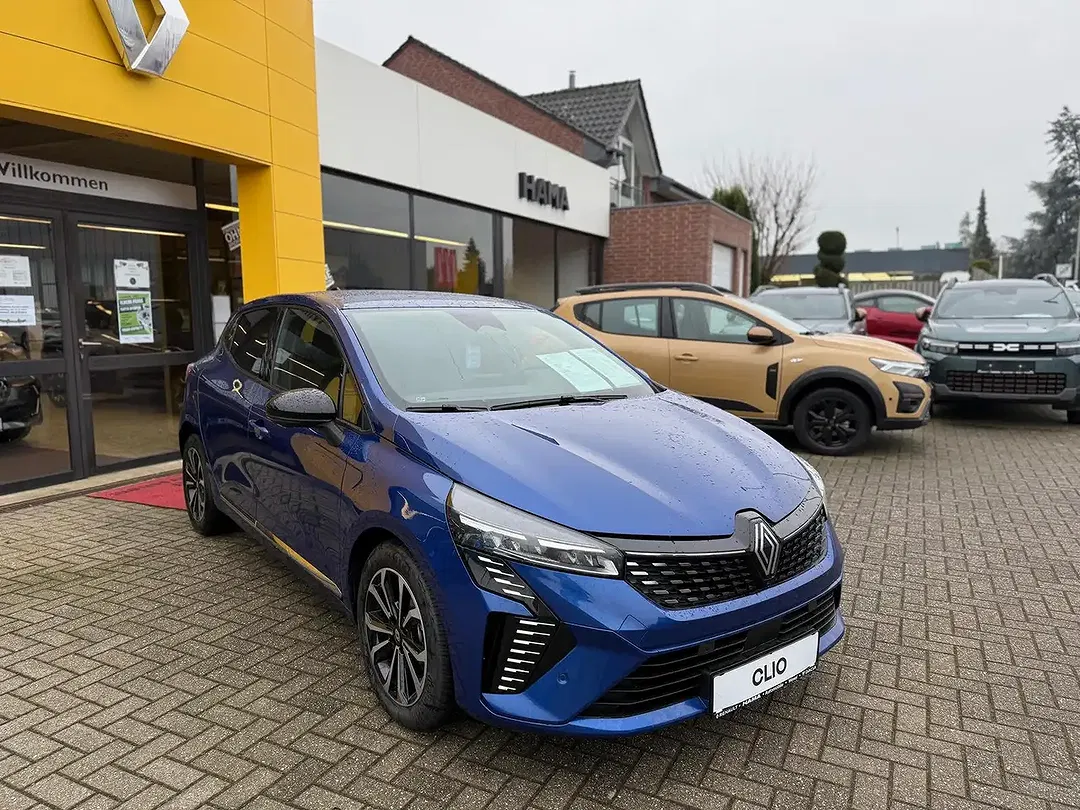 Renault Clio - Thumbnail 1