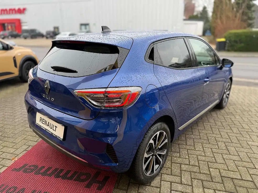 Renault Clio - Thumbnail 5