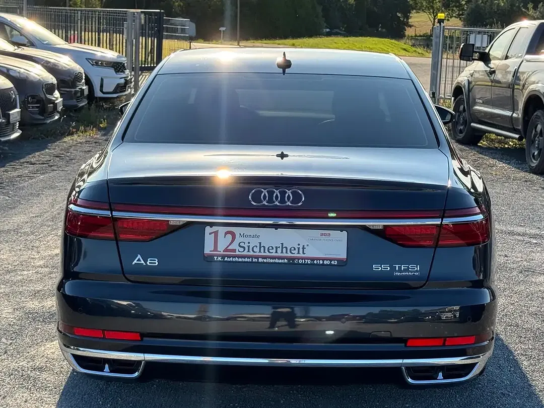 Audi A8 - Thumbnail 7