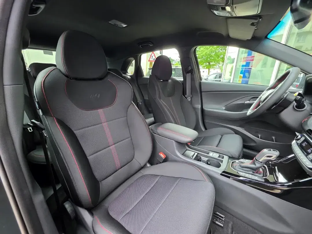 Hyundai i30 - Thumbnail 13