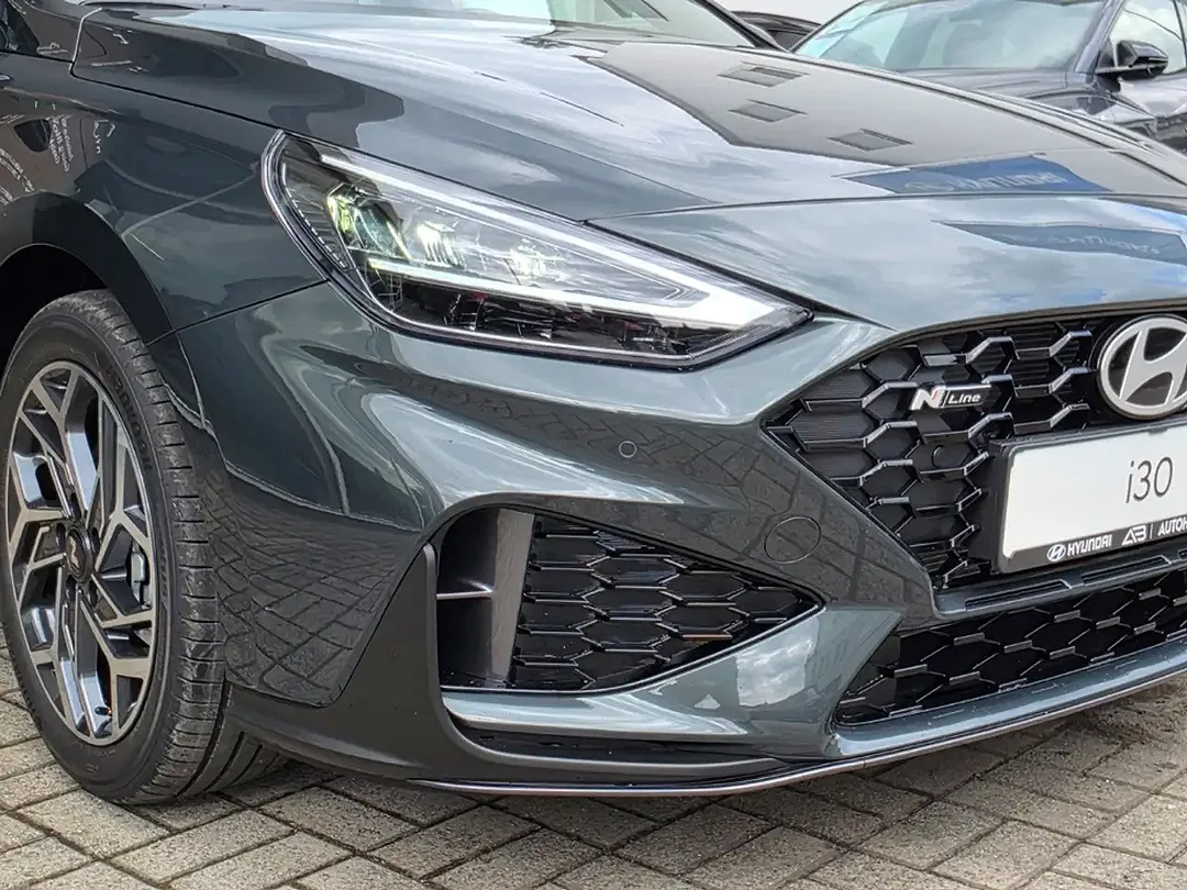 Hyundai i30 - Thumbnail 2