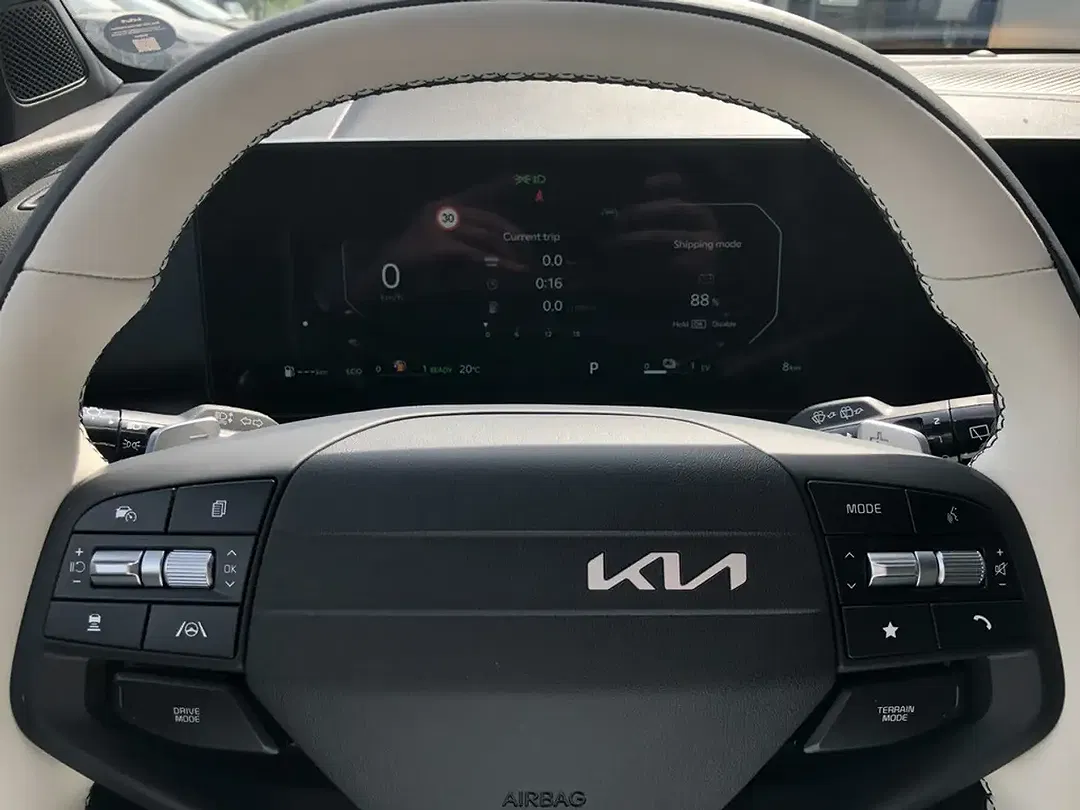 Kia Sportage - Thumbnail 10