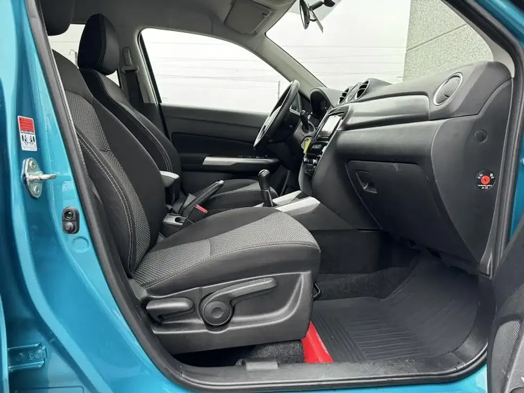 Suzuki Vitara - Thumbnail 7