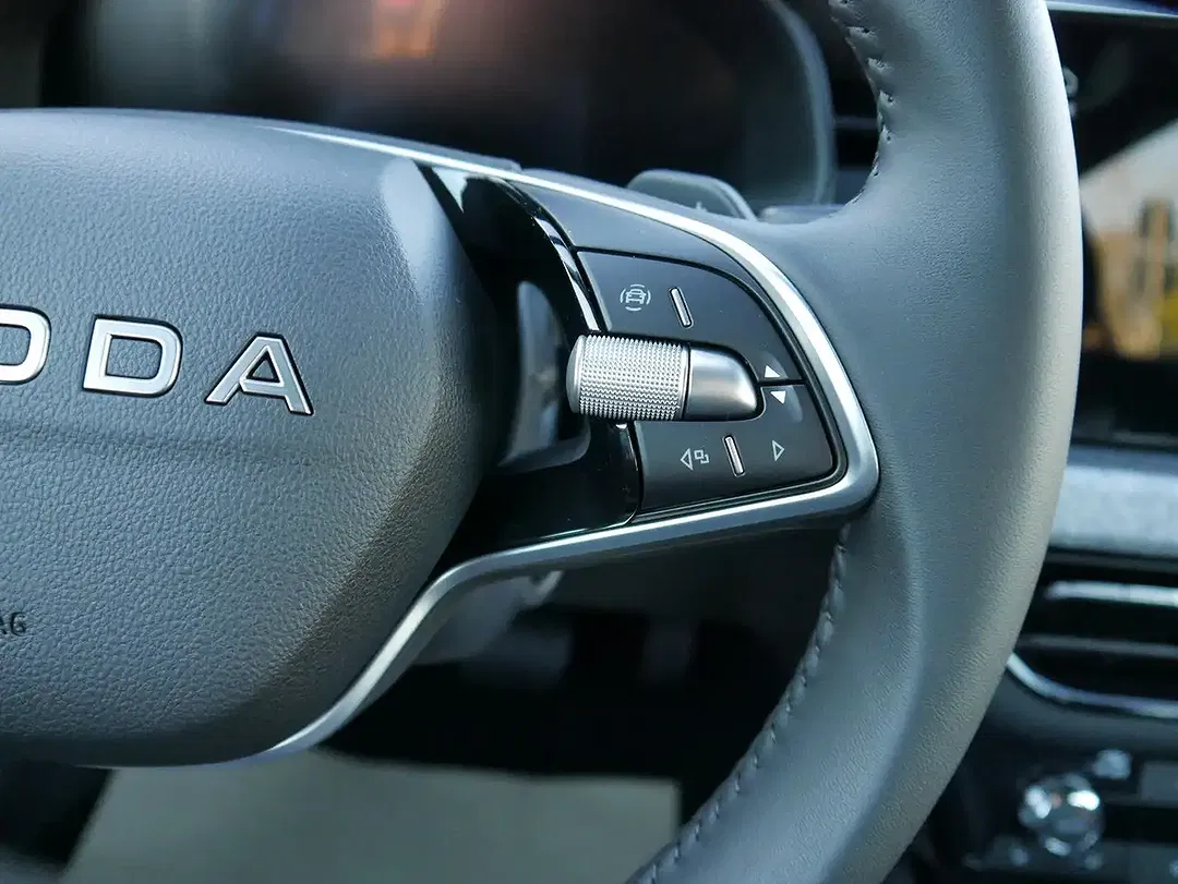 Skoda Scala - Thumbnail 12