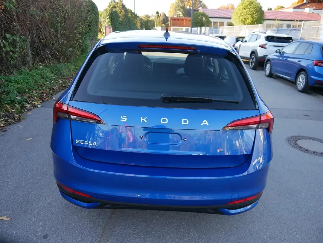 Skoda Scala - Thumbnail 2