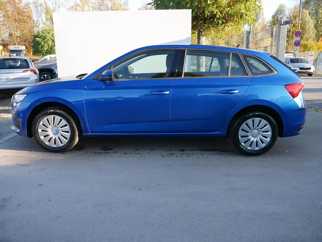 Skoda Scala - Thumbnail 4