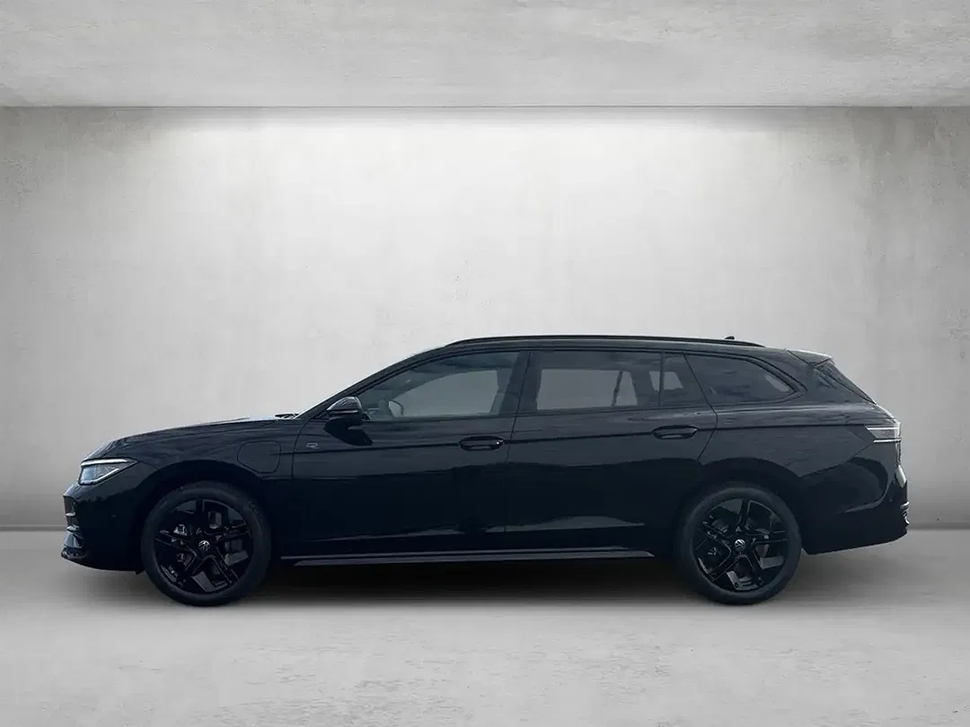 Volkswagen Passat Variant - Thumbnail 2