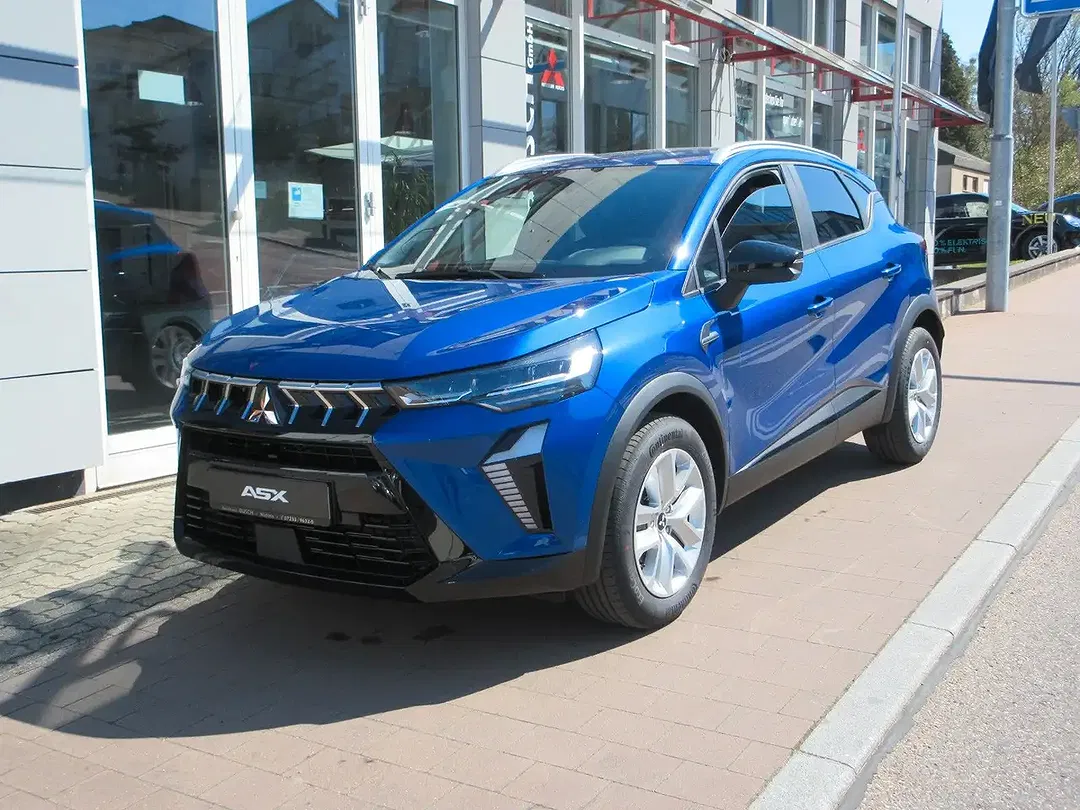 Mitsubishi ASX - Thumbnail 1