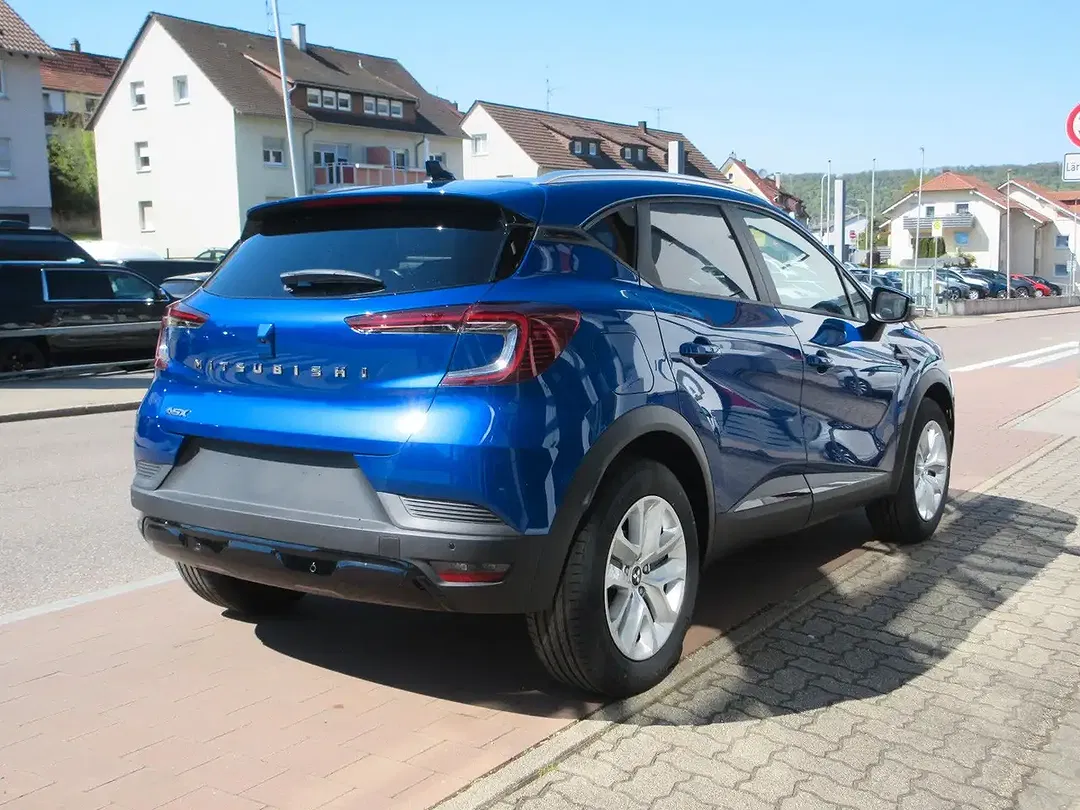 Mitsubishi ASX - Thumbnail 4
