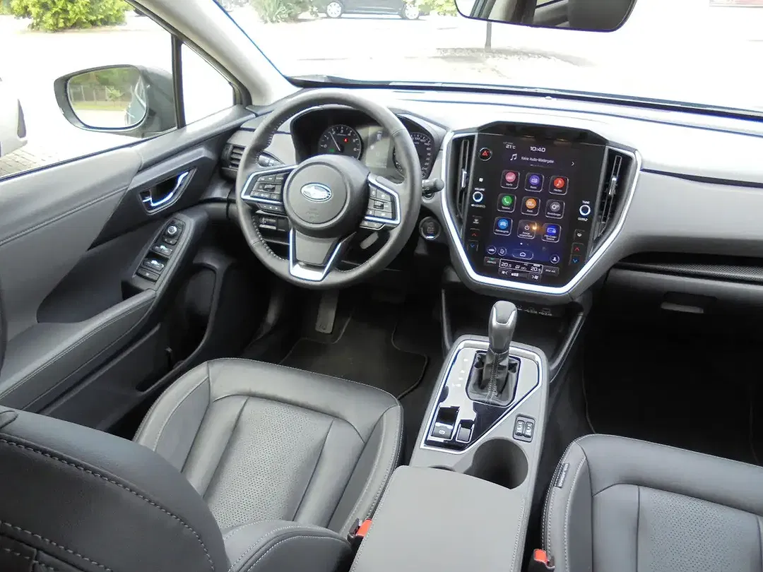 Subaru Crosstrek - Thumbnail 8