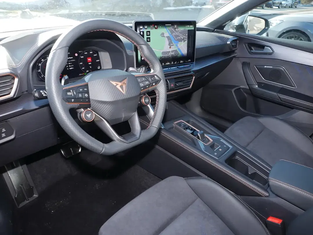 CUPRA Leon - Thumbnail 10
