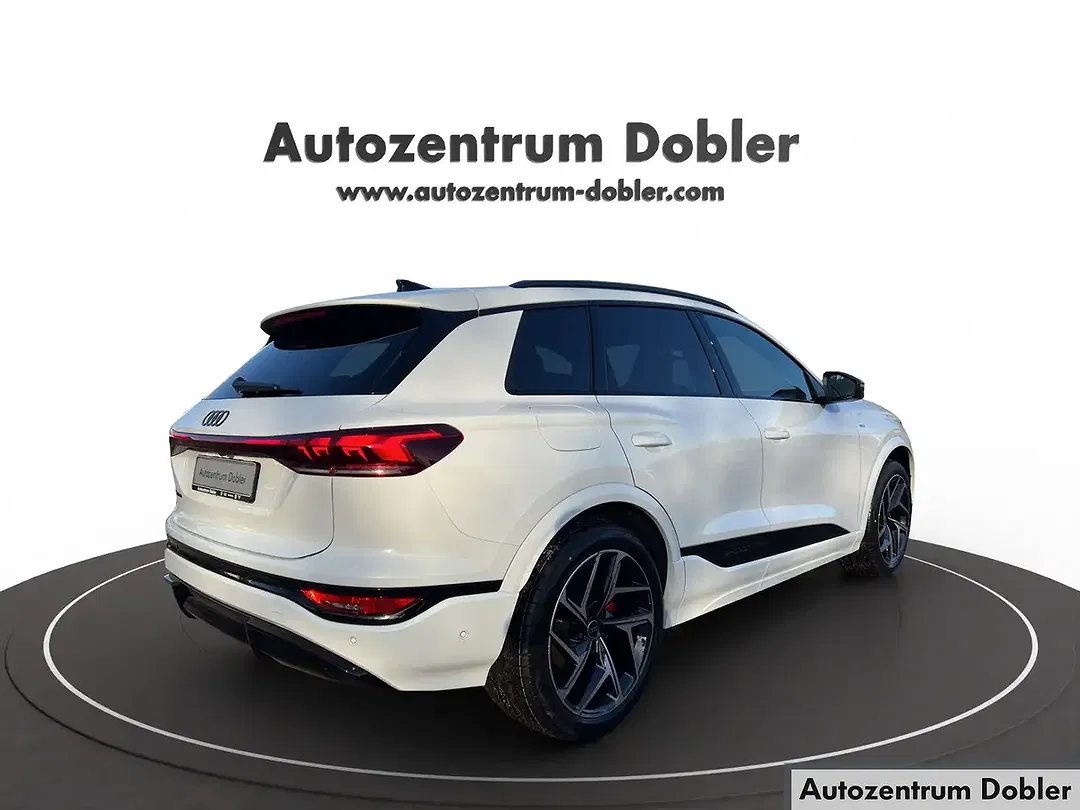 Audi Q6 e-tron - Thumbnail 8