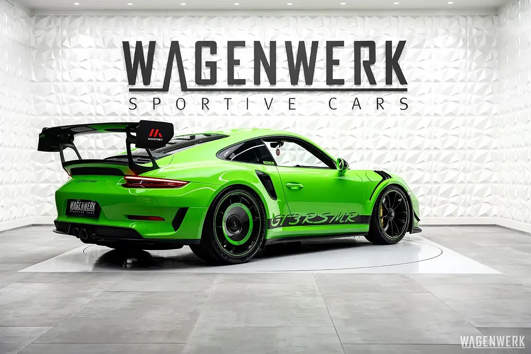 Porsche 991 - Thumbnail 2