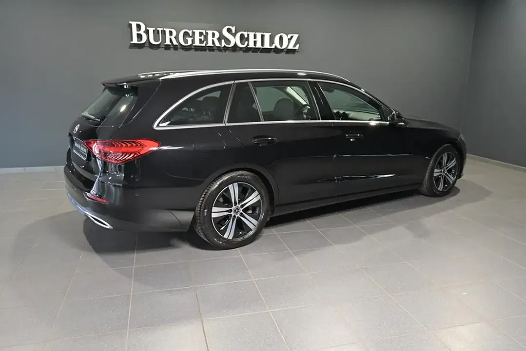 Mercedes-Benz C 200 - Thumbnail 2