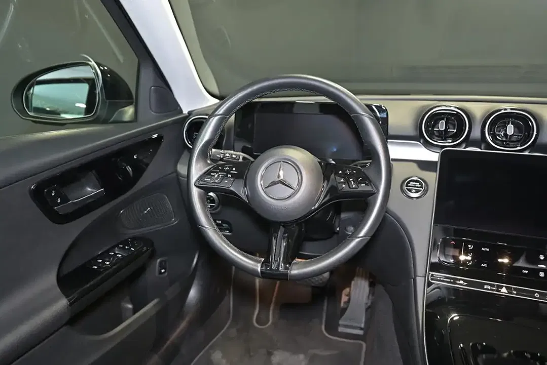 Mercedes-Benz C 200 - Thumbnail 8