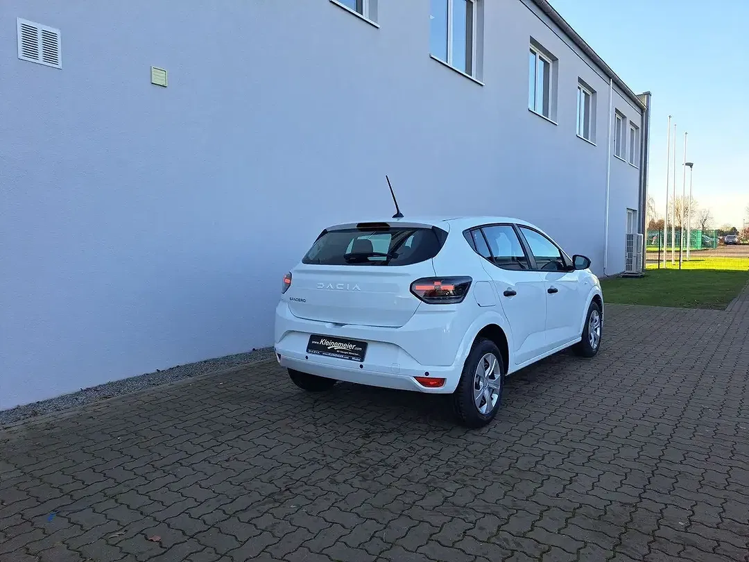 Dacia Sandero - Thumbnail 5