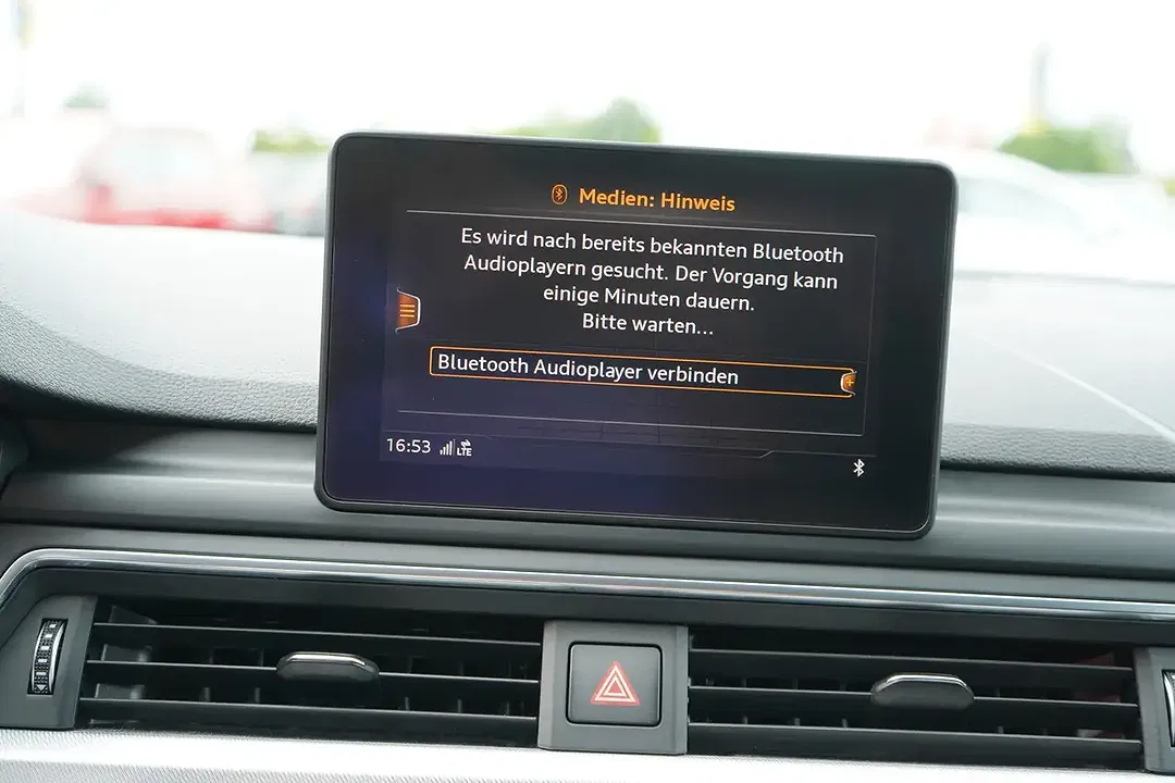 Audi A4 - Thumbnail 11