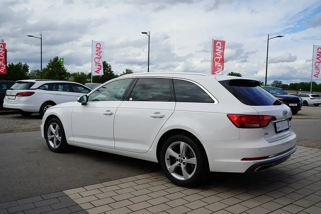 Audi A4 - Afbeelding 1