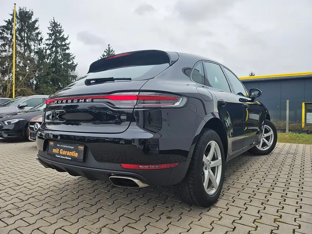 Porsche Macan - Thumbnail 10