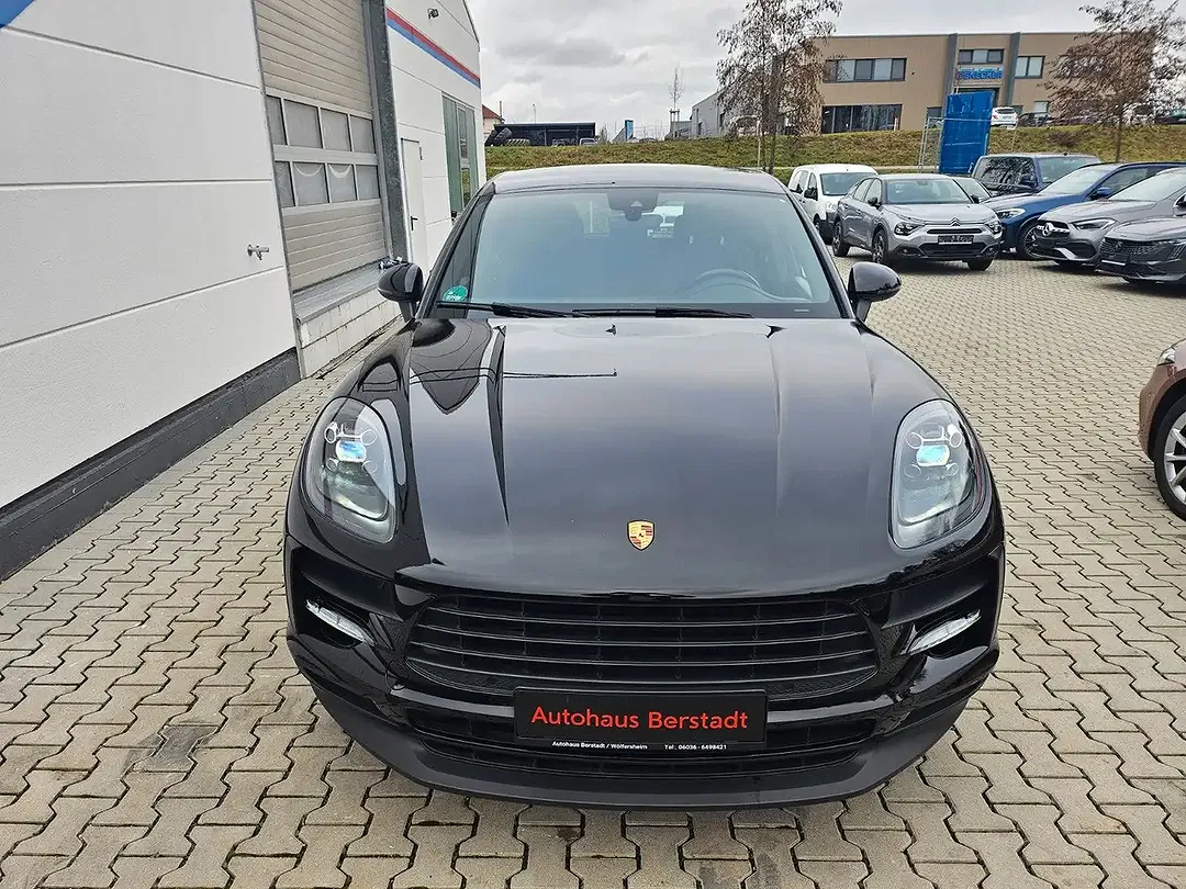 Porsche Macan - Thumbnail 22