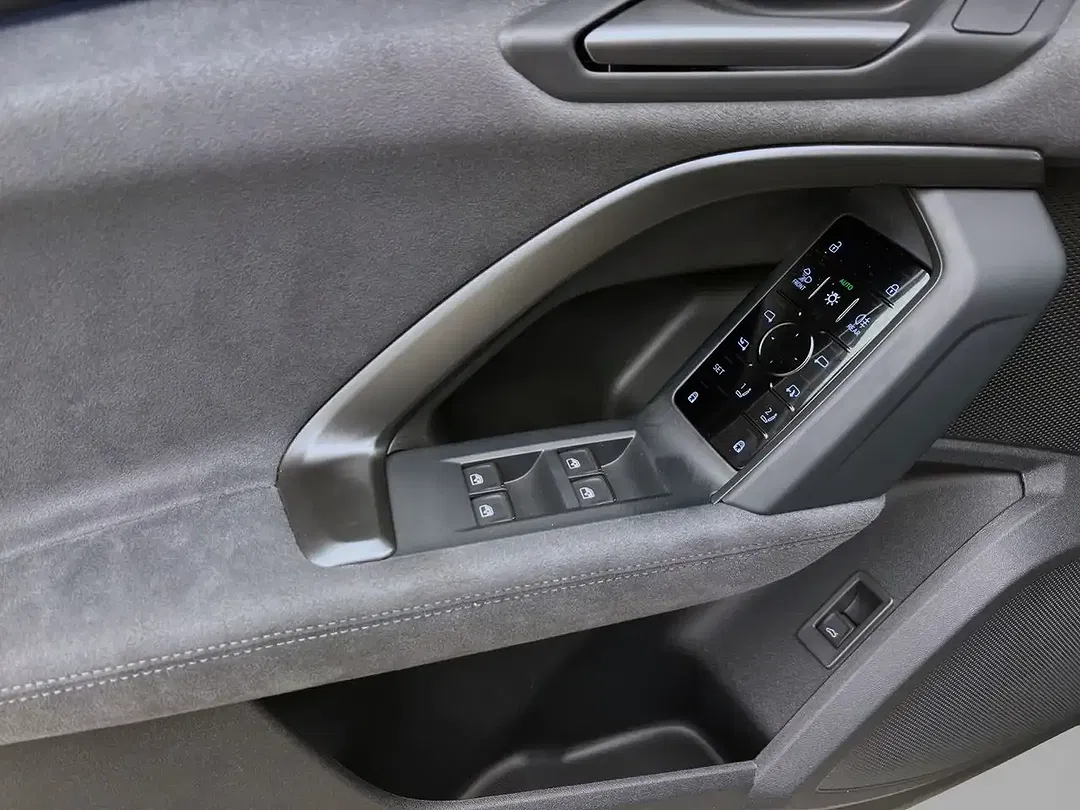 Audi Q5 - Thumbnail 11