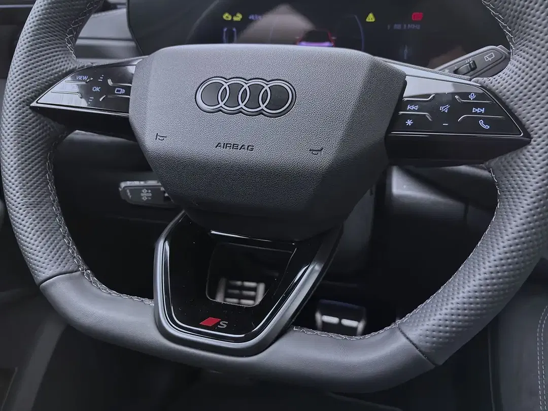 Audi Q5 - Thumbnail 13